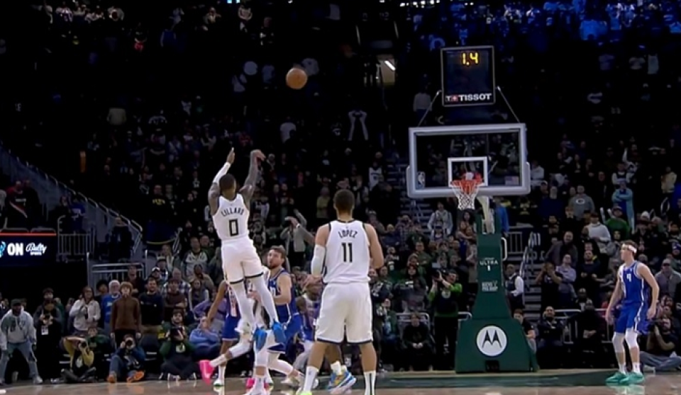 里昂内部会议纪要流出:赛后绝杀压哨;NBA季后赛使命明确;身体对抗强度拉满的简单介绍 里昂内部会议纪要流出:赛后绝杀压哨;NBA季后赛使命明确;身体对抗强度拉满的简单介绍