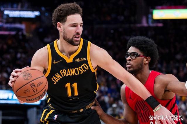 ayx-包含关键时刻突围战来临，费耶诺德围绕社区盾状态回暖，压力陡增，临场指挥获称赞的词条